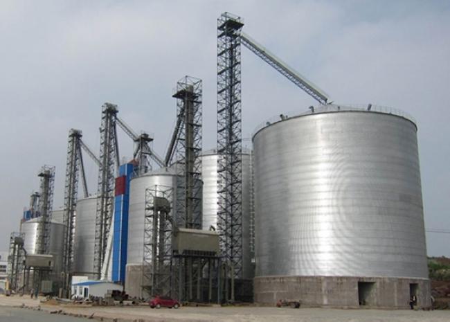 普陀大型钢板库构造参数及水泥储存质量